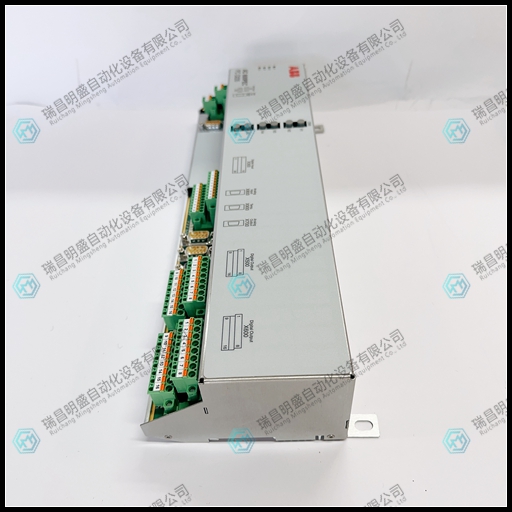 ABB PCD235B1101 3BHE032025R1101控制器模塊