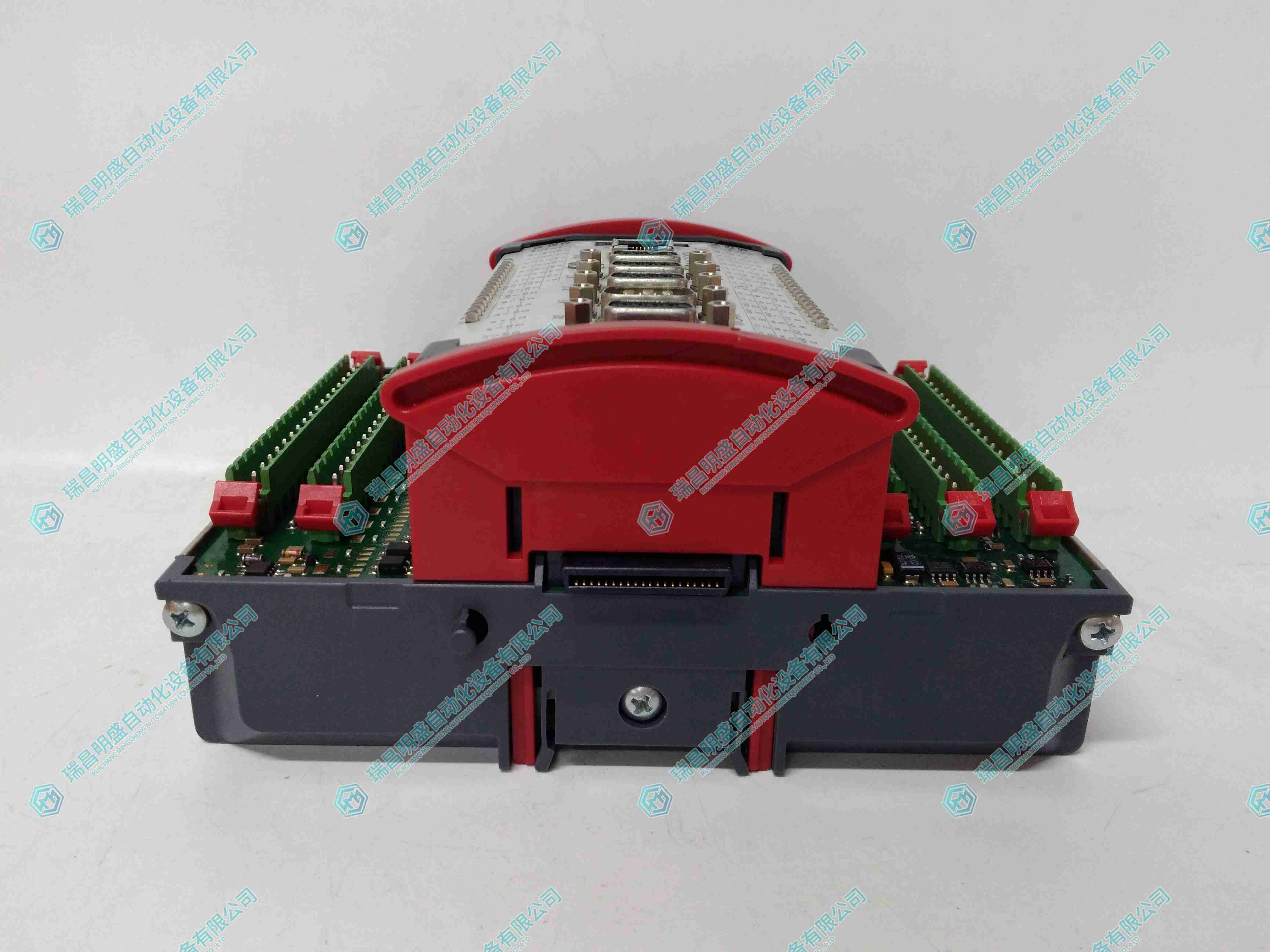 MOOG D136-001-007 伺服驅(qū)動(dòng)器