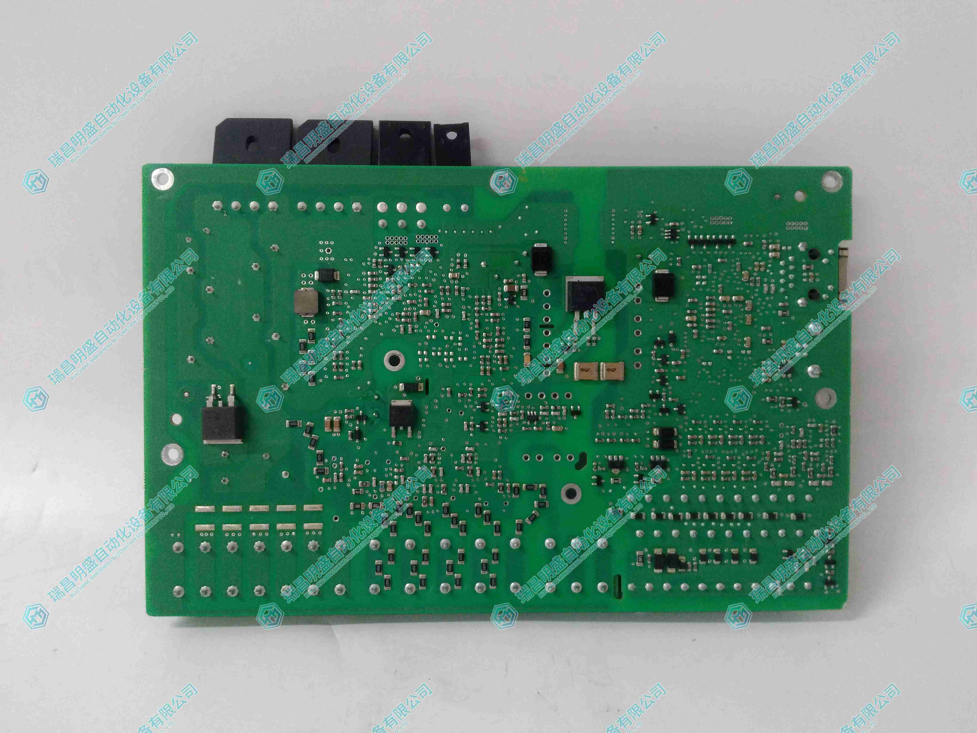 ABB UNS0122A-P 3BHE042393R0101 CPU模塊