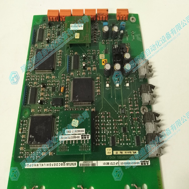 ABB UFC721BE101 3BHE021889R0101 緊湊型運(yùn)動控制器