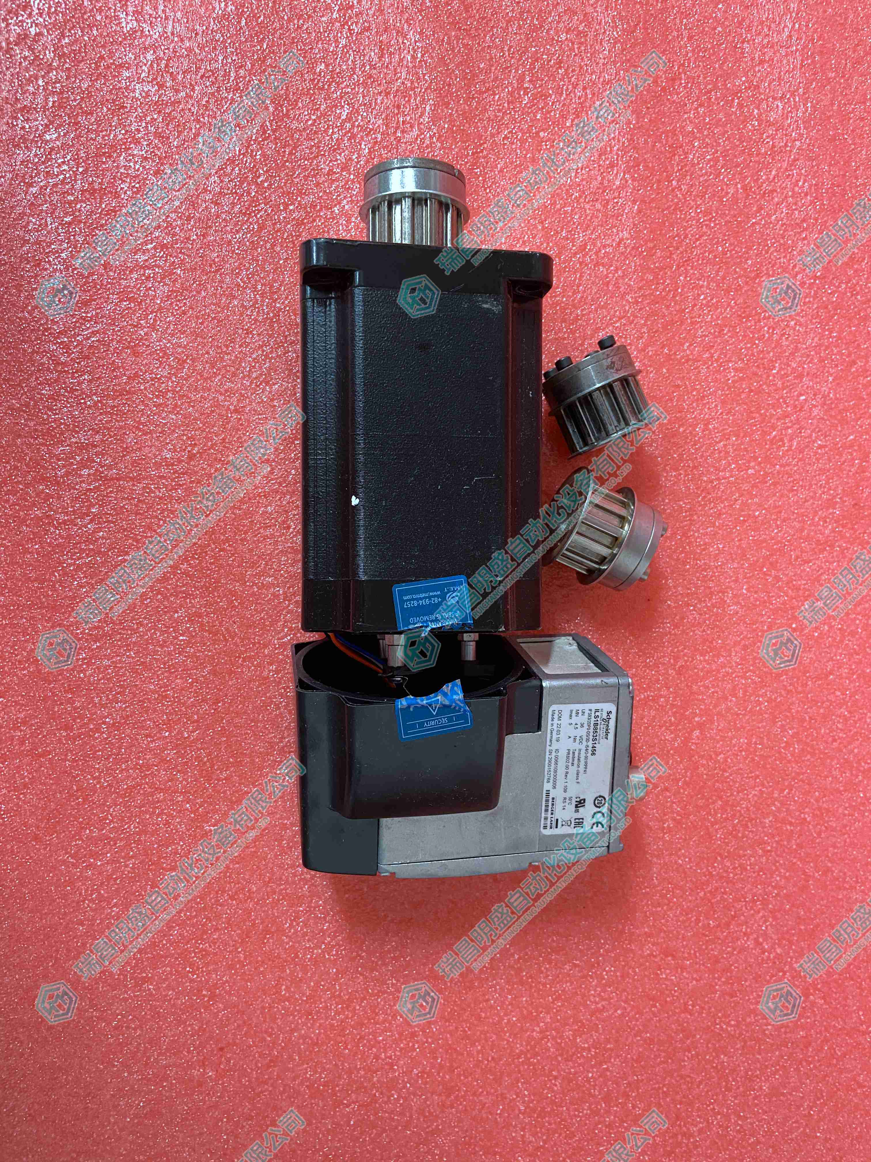 SCHNEIDER ILS1B853S1456 綜合驅(qū)動(dòng)器