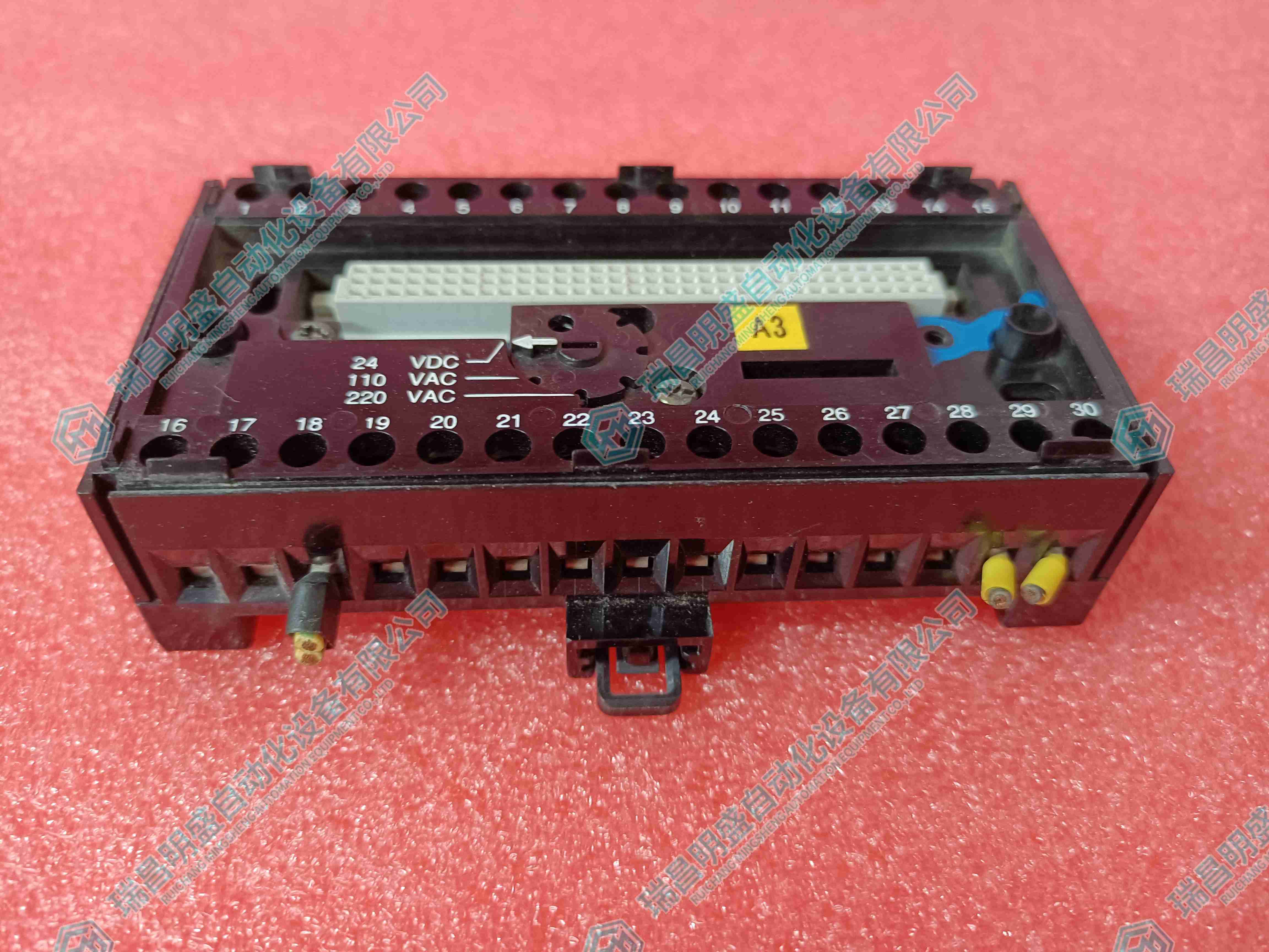 ABB CS31工業(yè)控制系統(tǒng)  