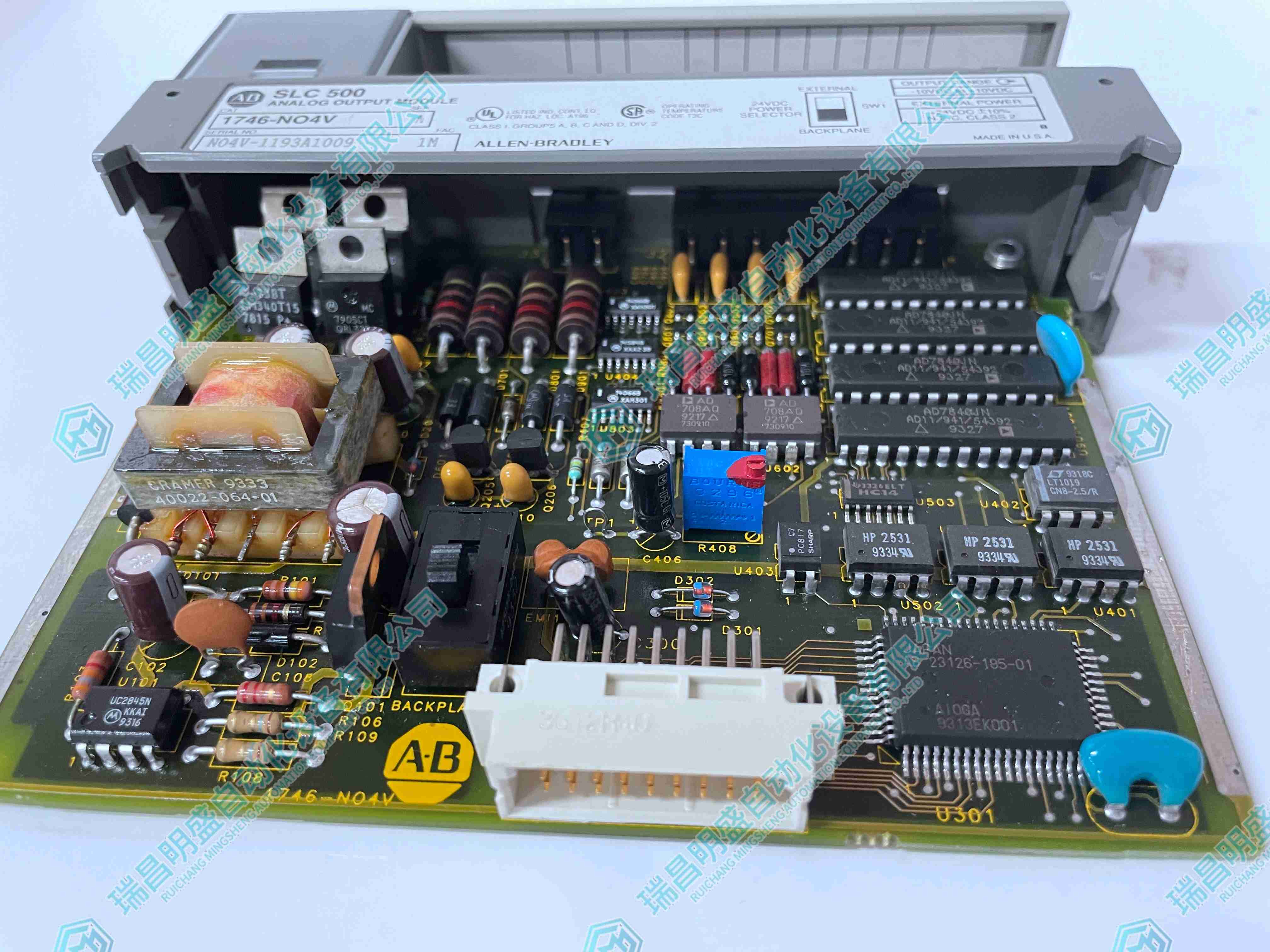  A-B 1746-NO4VA 模擬電壓輸出模塊 