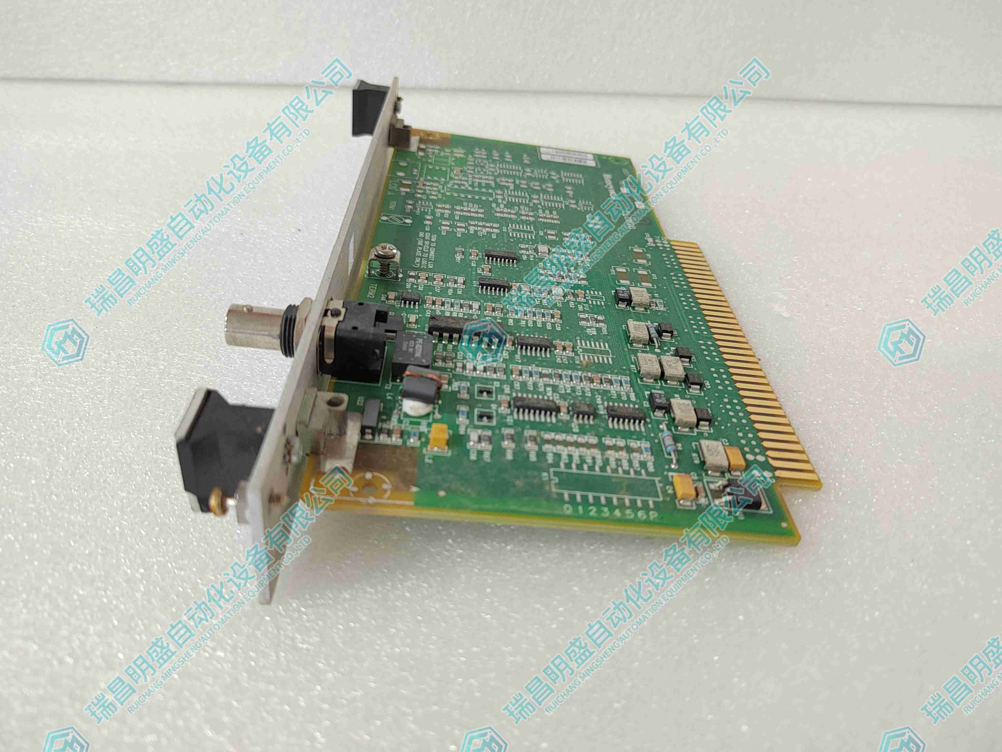 Honeywell 51305072-300 CLCN-B處理器模塊