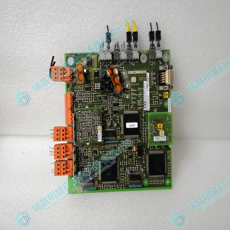 ABB UFC762AE101 3BHE006412R0101伺服驅(qū)動模塊