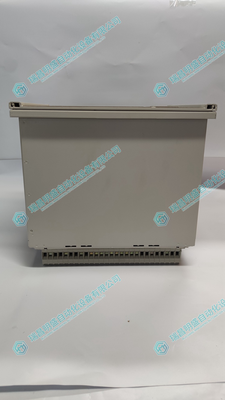 REF543KM127AAAA 綜合保護繼電器