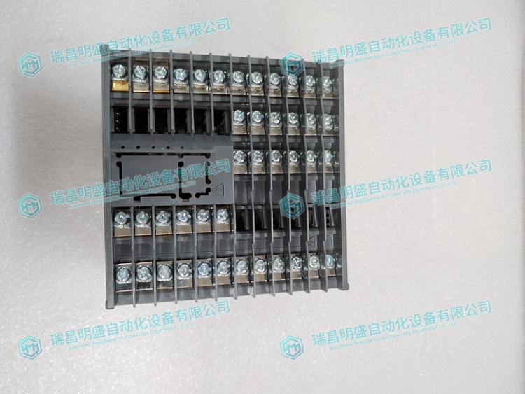YOKOGAWA UP55A-001-11-00 數(shù)字調(diào)節(jié)器
