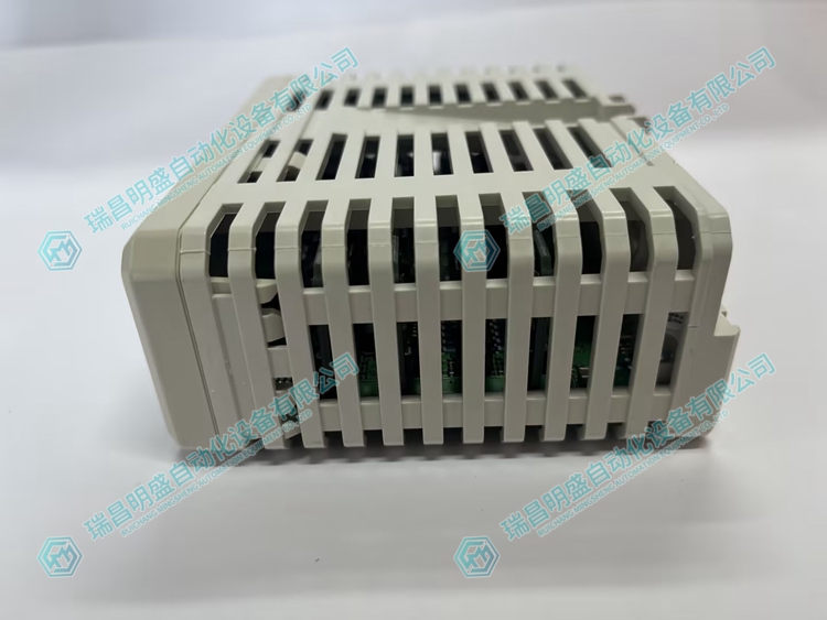 3BSE028602R1 DO880 輸入輸出模塊