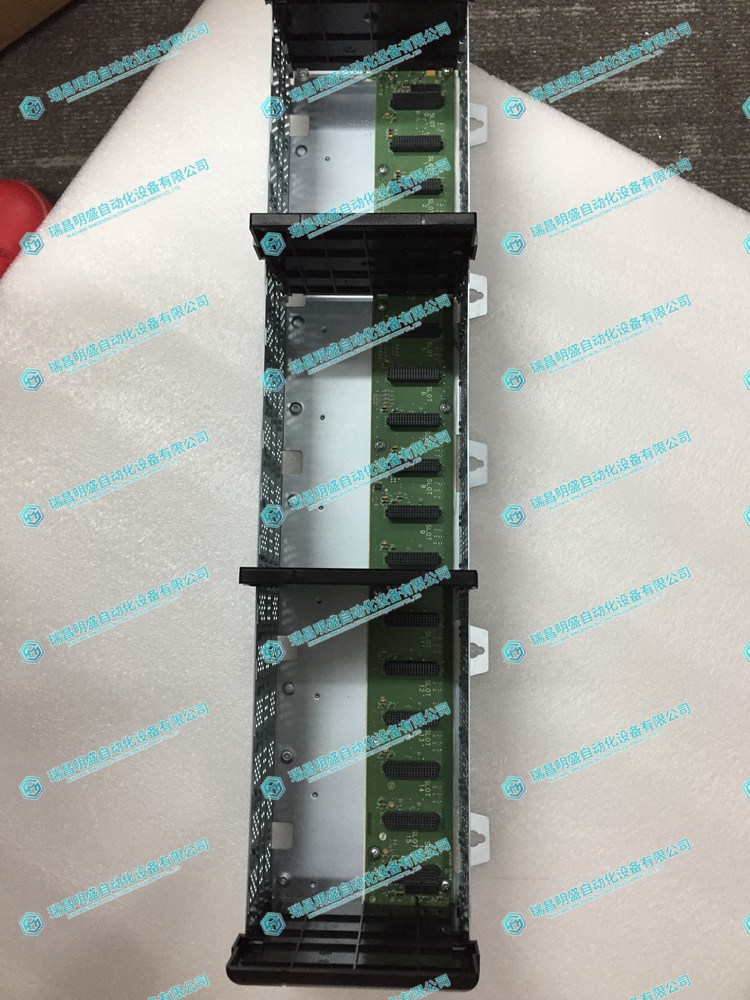 AB 1756-A17 可編程機(jī)架 