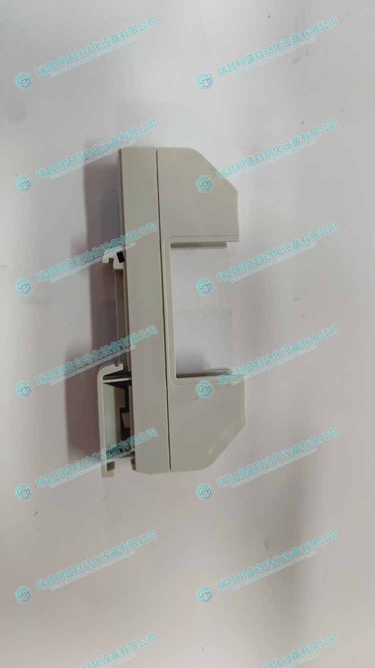 V17111-110 控制I/O接口模塊發(fā)送輸出信號以控制設(shè)備