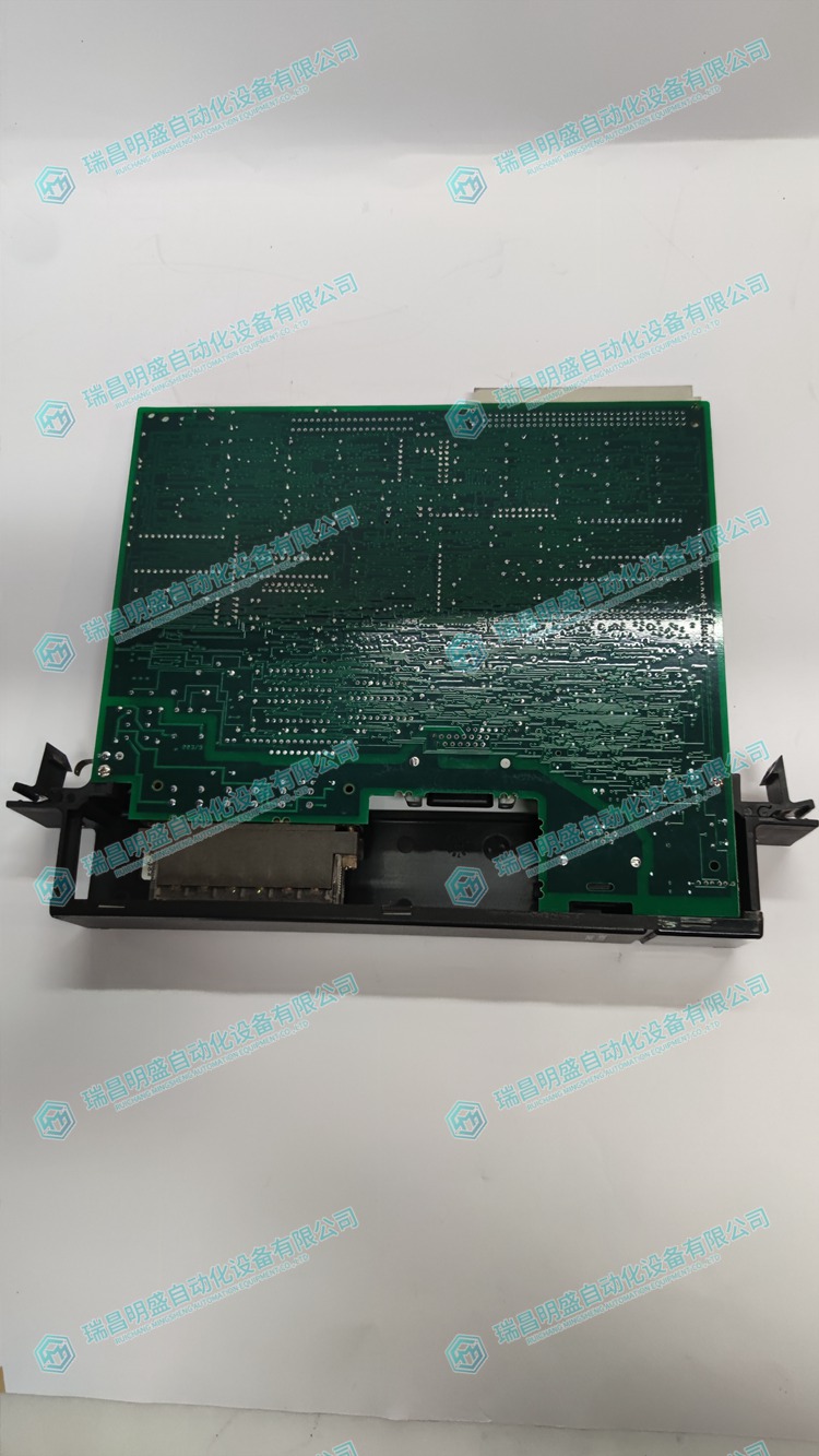 IC697BEM733CPU控制器模塊搭載高性能的處理器