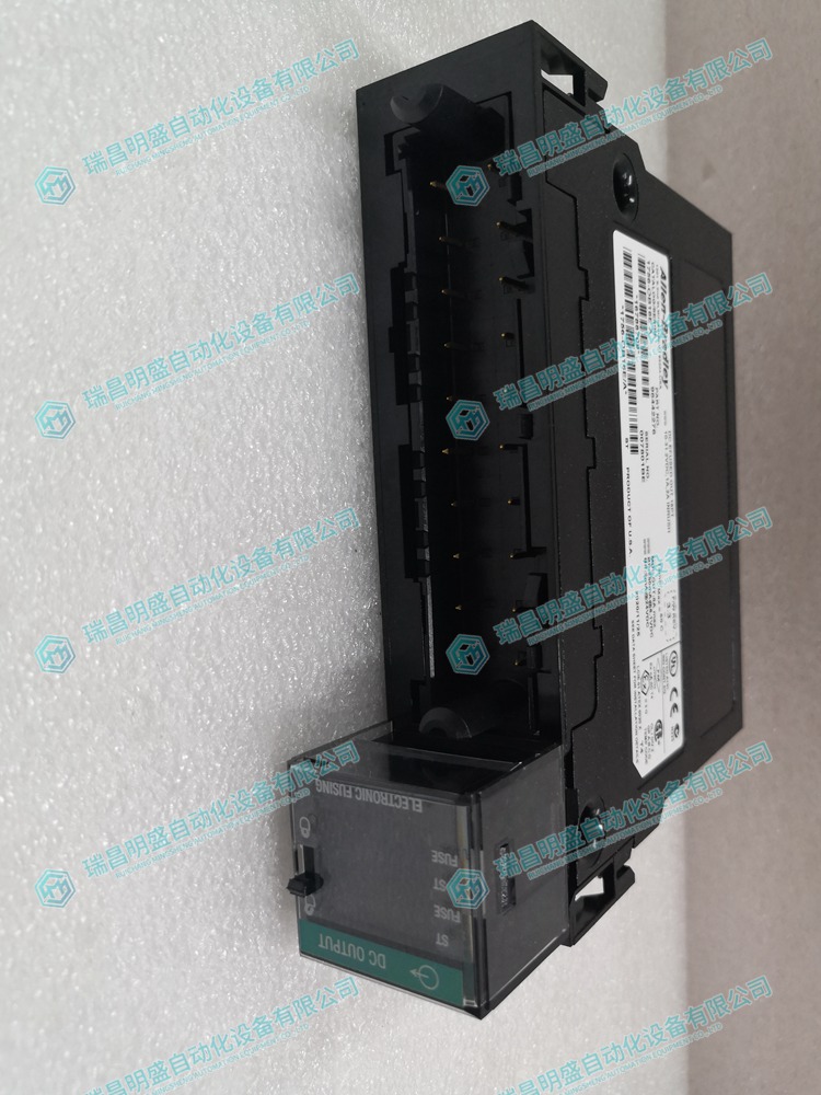 1756-OB16E以太網(wǎng)模塊采用光電耦合電路