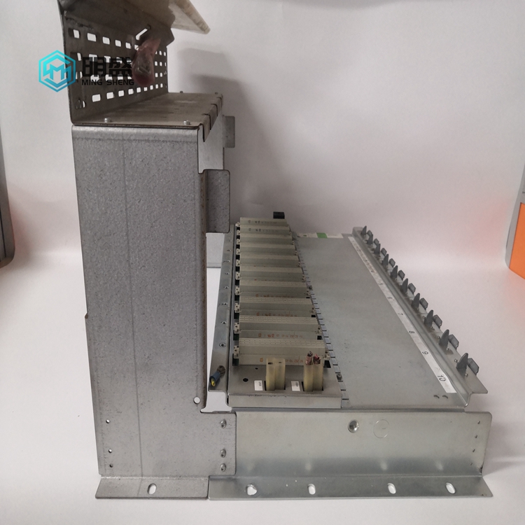 3BHT100010R1 3BHT100018R1 RF615 RC610系統(tǒng)模塊