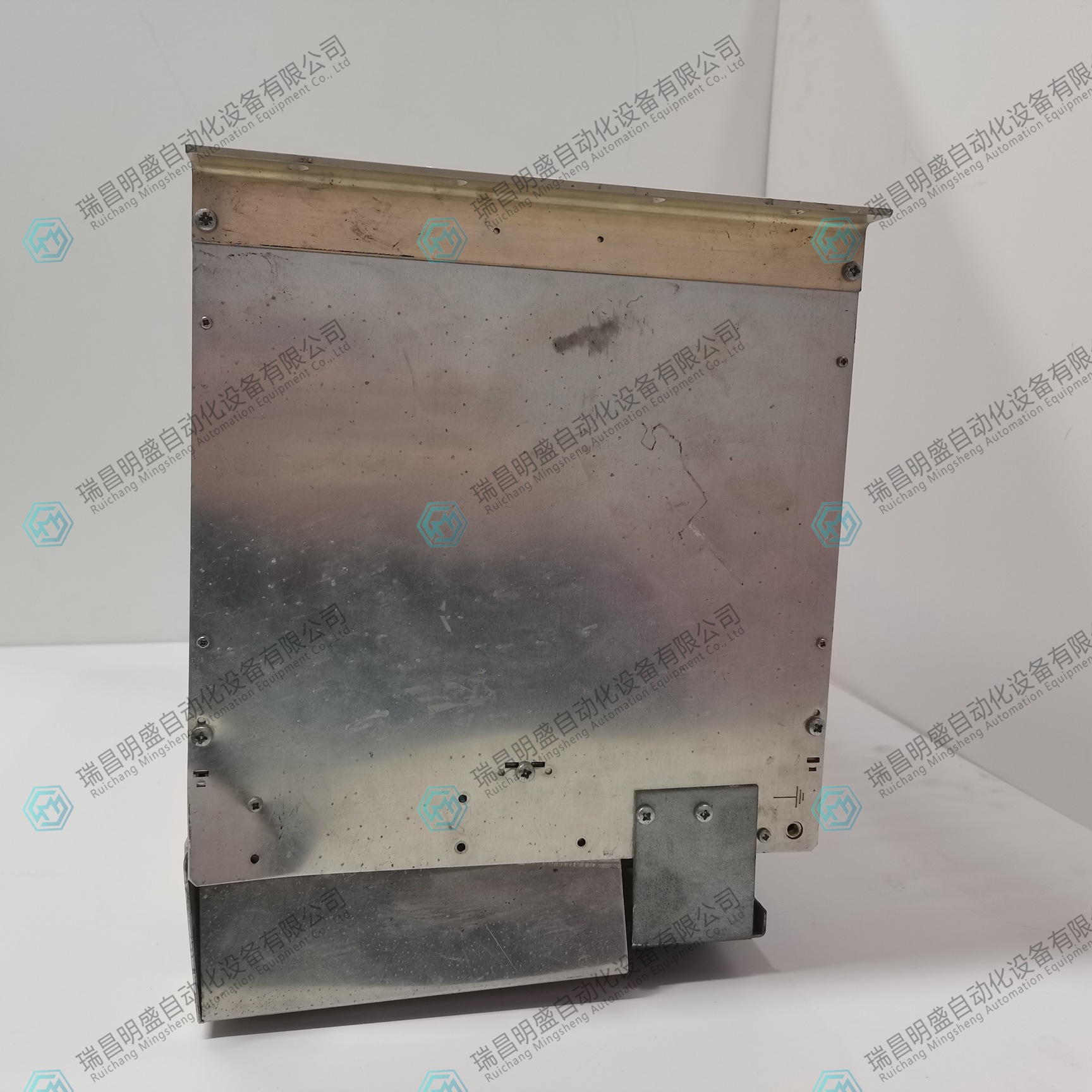 RF533 3BSE014227R1 機(jī)架模塊