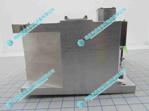 AMAT   Applied Materials  0010-70166插槽存儲電容器